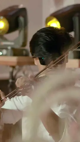 Mung SEBATWS ANGENAN !! @DiniKurnia #sewatesangen #musikindonesia #livemusic #indonesiamusik #berandatiktokterbaru #pecintamusik #musicclasic #CoverLaguIndonesia #laguindonesia #musicpop #coverlagu #demyyokerofficial #dinikurniaw #dinikurniaofficial 