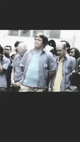 Kadang musuh terbesar di hidup ada di sekitar kita ...WASPADA