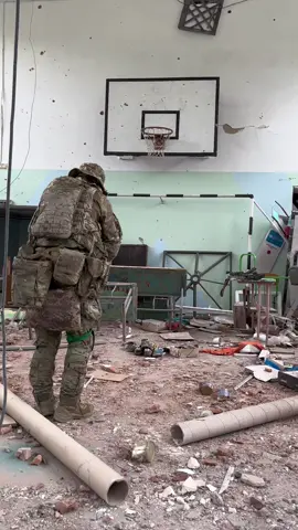 Молодість.                                               #ЗСУ #fyp #ukraine #war #одноразовийспецназ #рек #рекомендації #штурмтрупери 
