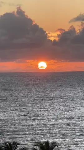 Nascer do sol incrivel #naturezavibes #vibedepraia #paisagensincríveis #nordeste #praiasbrasileiras #fy 