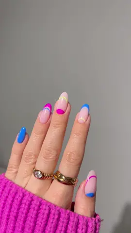 🪼👙🐠🌺 Unleashed my inner beach babe with these cream neon french + half-moon nails  Using: @GELCARE®  Rose BB Cream | Aura Blue | Açaí Berry | UFO Green For 15% off use code: AISTE #nails #nailart #summernails #neonnails 