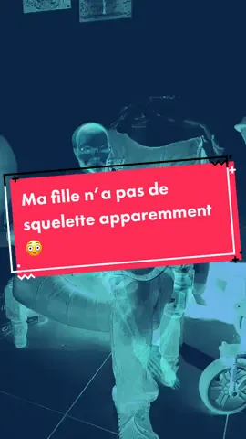 Apparement mon bebe n’a pas de squelette 😳😳 #fypシ #fyp #foryou #pourtoi #xrayvisionfilter 