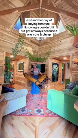 It was $54, what was I supposed to do? Not get it?!? #vintagefurniture #homedecor #interiordesign 