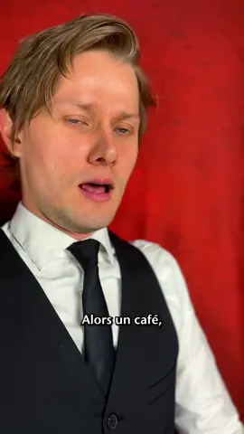 🤵‍♂️😭😭 #humour #comedie #serveur #sketch #drole 