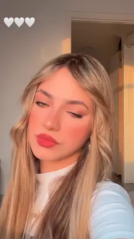 ستوريات لانا💗