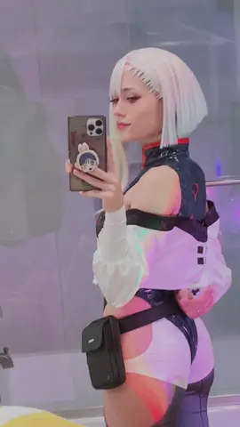 to the moon🌙 #lucynakushinada #foryou #cyberpunkedgerunners #lucycyberpunk #lucycosplay #cyberpunk2077 #anime  #edgerunners 