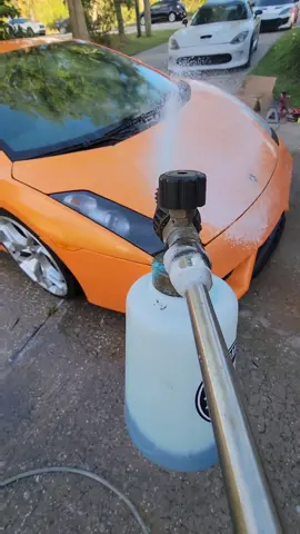 Cleaning the world's dirtiest Lamborghini #Lamborghini #carcleaning #carwash #howto #DIY 