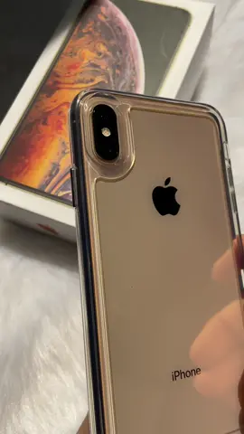 You’ll never go wrong with a clear one 🫶🏻 #fyp #iphonecase #tiktokfinds #tiktokbudol #clearcase #iphonexsmax #affordable #fypp 