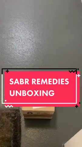 Heres a SabrRemedies Unboxing 🤩 We would love for you to be a part of our journey❤️ #MustHaveProducts #sabrremedies #hairoil #beardoil #unboxing 