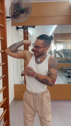 DESAFIO PIVET (TINHA SIDO SILENCIADO TIVE QUE POSTAR DE NOVO) 😏 #foryou #training #calisthenics #workout 