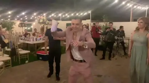 Ya un mes Dios mio y siento aun como si fuera ayer,te extrañamos Carlos Parra🤍😞 #carlosparra #siempreterecordaremos #fyp #video