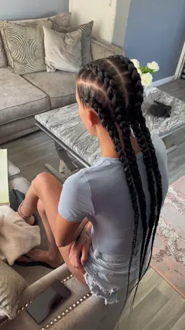 Four dutch braids. #festivalbraids #braids #viralhairstyle #southamptonbraider #explorepage #braiderlife #foryou #foryoupage #cocofades_braids 