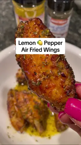 Lemon Pepper Wings #airfryer #airfriedwings #lemonpepperwings #fyp #viratiktok #chickenwings www.brasscuisinespices.com