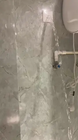 Này là lỗi do thợ điện hay thợ xây ạ#xâydựng #construction #consstantine #funnyvideos 