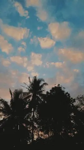 sisitipsi-aromadia #aromadia  #sisitipsi #liriklagu #maknalirik #CapCut 