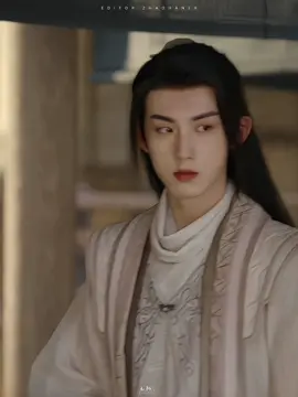 sư tôn như này ai chả mê #hoanhung #花戎 #quachtuanthan #xh #fyp #cotrang #phimhay #zhaohaner   