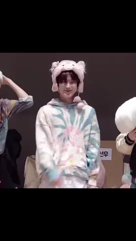 sunoo gemes amat sih... #sunoo #kimsunoo #선우 #enhypen #엔하이픈 #enhypen4thminialbum #sunooenhypen #darkblood #biteme #bias #sunooedit #enhypenedit #engene #fancam #kpop #kpopedit #enhypenengene #fyp #dance #idol #fypシ #foryoupage @enhypen 