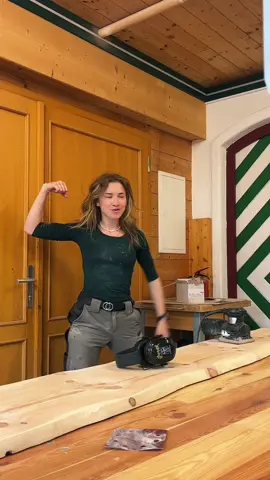 Work time! The bed is in progress ! 👀#dancewithyourheart #austria #bettbauen #fyp 