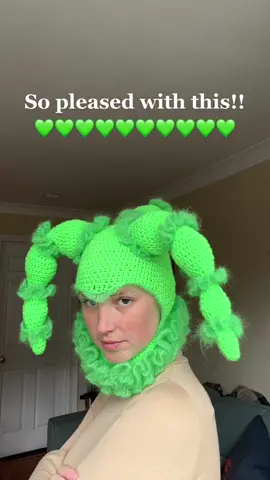 Cha cha cha but make it #jestercore 💚🐸 @Käärijä i love you xxx #crochet #eurovision 