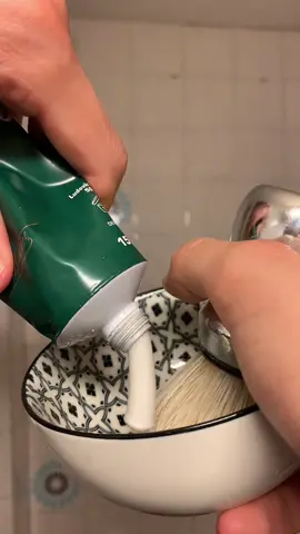 ASMR SHAVING #ASMR #viral #fyp #afeitado #shaving #safetyrazor #oddlysatisfying #sounds #asmr #shave #barberkid #barber #beard #moustache #VIRAL #españa #nightroutine #routine 
