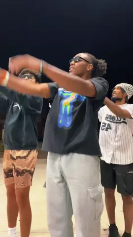 nah this dance harddd😭🕺🏾 #phantomx #trending #viral #dance #🐬gang🖤 