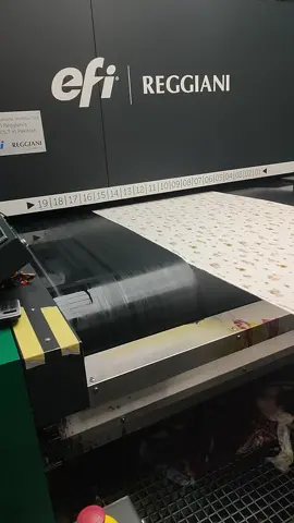 future fashion Pvt LTD in Lahore ❣️   efi Reggiani  Bolt machine.          90 m/mint.  #foryou❣️ #