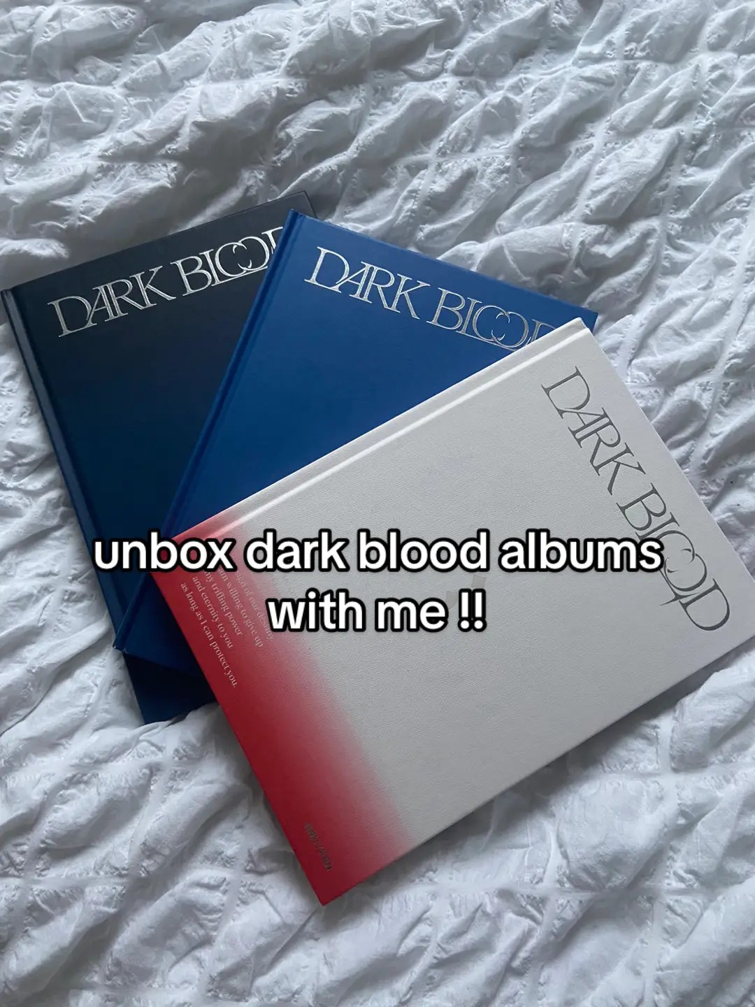 i very happy with my pulls 🤭 #JAKE #ENHYPEN #DARKBLOOD #officiallyjakeswife #fyp #unboxing #albumunboxingkpop #kpopphotocards #enhypen 