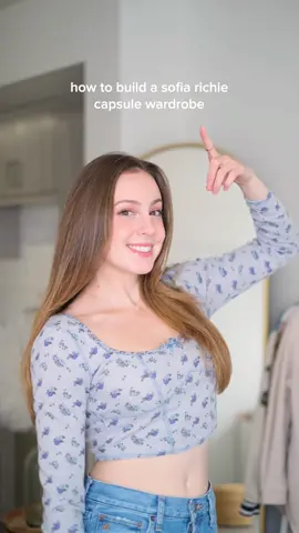 save this for when you go shopping so you can build your own sofia richie capsule inspired wardrobe! should I make a part 2? #sofiarichie #sofiarichiestyle #capsulewardrobe #outfitinspo #styletrends #fashiontrends 