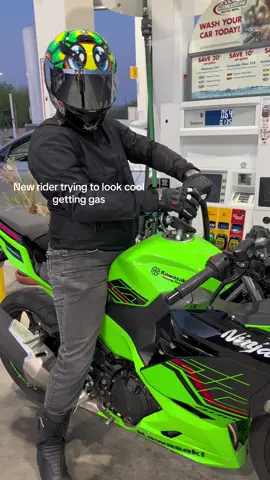 New rider trying to look cool getting gas  #motorcycle #fypシ #kawasaki #gas #fyp  #cool #bikelife #newrider #viral #fun #motorcycles #az #streetbike #happy #hi #ninja #ninja400 