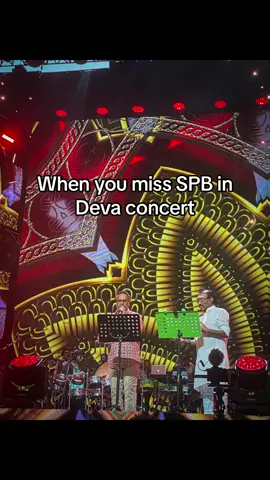 Miss you SPB 🥹 Thanks chazz for being there 🫶🏼  #spb #spbalu #spbalugaru #spbalasubramanyam #thenisaithendraldevaliveinmalaysia #liveconcert #malaysiaconcert #tamilsong #tamiltiktok  #thenisaithendraldeva #thenisaideva90collection🎶🎧💗 #fypage #fyppppppppppppppppppppppp #foryoupage #foryou #fypppp #like #share 