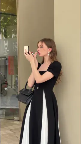 Acting level over 10000 🥸⠀⠀ ⠀ ⠀ ⠀ #hanoimodel #saigonmodel #modeling #beautyvietnam #vietnamgirl #beautymodel #hanoiblogger #hanoiinfluencers #darjaromanova #vietnambeauty #vietnammodel #modelvietnam #vietnamagency #motheragency #motheragent #newface #intown #model #modelshoot #modelphotography #modeltây #nguöimâu #ngudimâuquôctê #ngusimâutây #vietnam #hochiminh