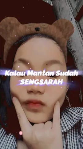 lega hatiku liat mantan seng sara denan pilihanya Haha 😂😂😂😂 