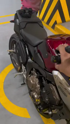 Soundcheck daw. Used headset for better eargasm #eargasm #cb650r #fyp 