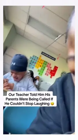 Mans couldn’t stop 😂😂 Follow for more viral videos! (via:1quebron/ig)  #teacher #schoolmemes #Fyp #Viral #Meme #Funny #laughing 