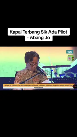 Kapal Terbang Sik Ada Pilot - Abang Jo #sarawak #sarawaktiktok #sarawakian #abangjo #premiersarawak #malaysiamadani #malaysia 