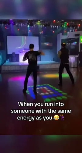 This is great 😂 (via @╭──༺♡༻──╮🌹 Jennifer Rose  🌹) #dance #funny #energy #elite #michaeljackson 