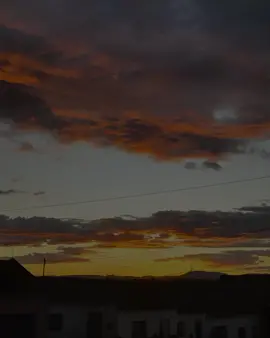 #osclones #osclonesdobrasil #ventonolitoral #arrocha #sofrencia #musicaronantica 