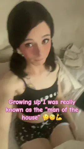 >.< hehe i was such a “strong and handsome young man” 😩😩⚰️ #trans #transgoals #transgender #mtf #transfemme #schizopost #gay #lgbt 