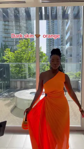 Honestly orange was made for darkskin 😍 #fypfashiontiktok #blacktiktokcommunity #vacationlooks #grwmvideo #melanintok #melaninbaddies #orangedress🧡 
