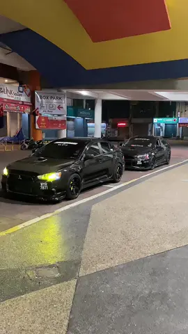 chill vibes  #carsoftiktok #JDMCars #lancer #cinematicjdmcar #cinematiccarmeet #mitsubishi #evonation #inspira #cars #cinematiccarvideos #cinematics #lancerevolution #evo10lancer #car #jdmcaredits #emperor 