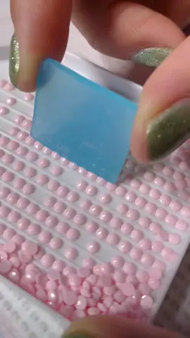 It works #diamondpainting #diamondart #StressRelief #fyp