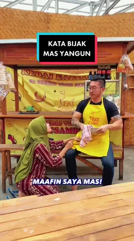 Replying to @Panda   Guyss, dengarkan dengan seksama petuah bijak dari Mas Yangun yaa ! 😇✨ #fyp #eatsambel #masyangun #SerbuProdukBaru #jajanakhirbulan #FestivalMakananMinuman #FUNtasticPayday #SambelnyaFull