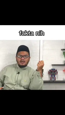 Kita tidak boleh seperti itu ya teman-teman Sources: cringe.posting_2 (IG) YT: Guru Gembul