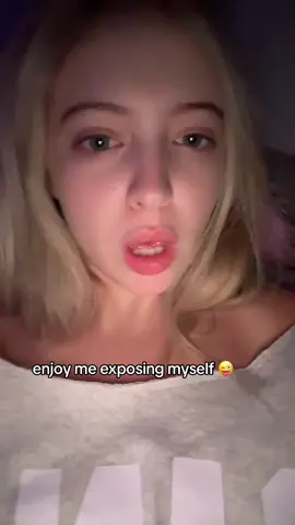 #greenscreen i will probably end up deleting when i wake up