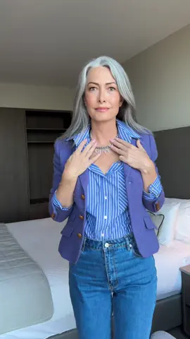 Fashion Over 50  Jeans high waisted @rollasjeans  Jacket @poloralphlauren from 4+ years ago Shirt @zara  Necklace @gucci  Lipgloss @anastasiabeverlyhills goldy #agepositiveinfluencer #fashionover50 #proagewoman #over50women #fiftyplusstyle #agepositive #agevisibility 