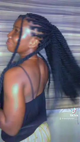Let’s braid🤲🏽#threadbraids #hairstyle #fypシ #braidstyles #beautyshop #fyppppppppppppppppppppppp #thread #fypage  #repost 