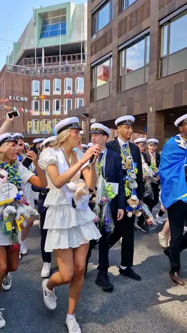 Students graduation party. #sverige #sverigetiktok #sverige🇸🇪 #sweden #sweden🇸🇪 #swedentiktok #swedengirl #studytok #studentcelebration #gymnasium #svenskgymnastik #västerås #västmanland #stockholm #stockholmstyle #graduated #studantlife #pakistan #pakistani #traveltiktok #vlogs #travel #pakistani_tik_tok 