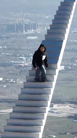 Are you brave enough to climb these stairs?😳 This famous attraction called #LoveLadder is located in the Fuxi Mountains of #Zhengzhou #China #visitchina #chinatravel #viewpoint #traveltiktok #traveltok IG: @naturesms