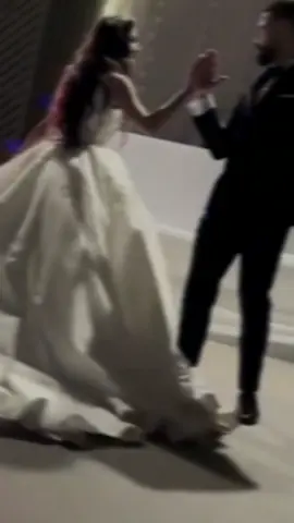 الرد على @user2997843695277 تفضلي #🌸 #عاروس #قرب_احلى_عرس💍 #♥️ #fyp #اكسبلورexplore #شعب_الصيني_ماله_حل😂😂 #بدي_ياك_عليه_تحن #🥺❤️💍 #حبيبي🤍💍 #حب #خطوط #انستاا #رابط #تابعونيي #🤭 #اكسبلورexplore 