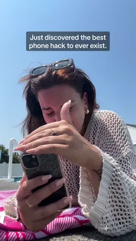 This will be my entire personality all summer long. 😎📱 #productreview #amazonfinds #phoneumbrella #phoneshaders 